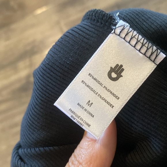 Spiritual Gangster Womens Ribbed Tori Crop Tank, Black NWT - Picture 8 of 8